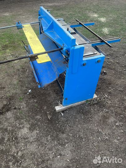 Гильотина ножная по металлу 1320