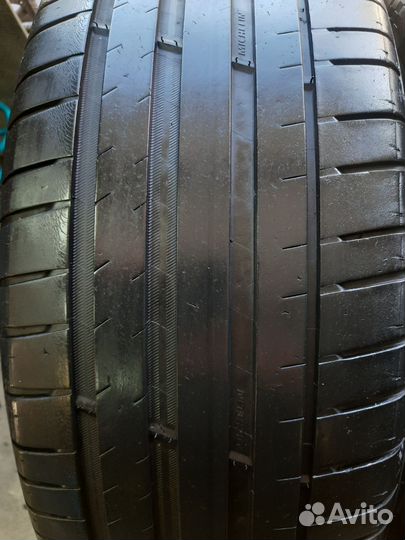 Michelin Pilot Sport 4 SUV 235/55 R19
