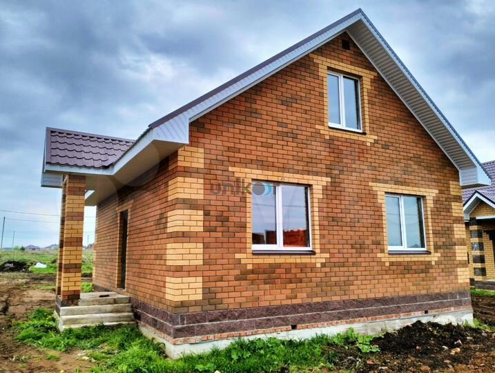 Коттедж 105 м² на участке 4 сот.