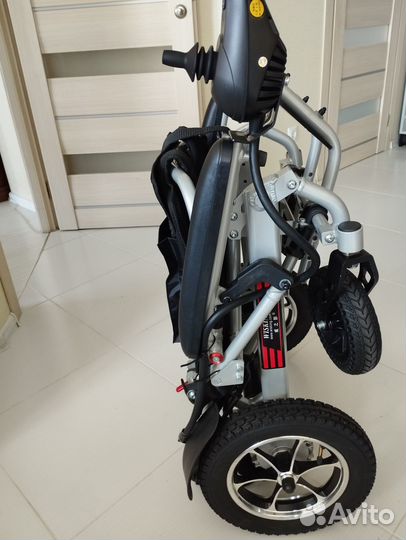 Продается инвалидная коляска