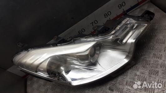 Фара правая citroen C-crosser (LEA01MU01)