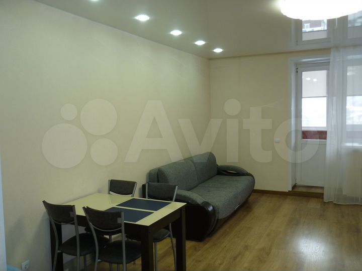 2-к. квартира, 48 м², 3/3 эт.