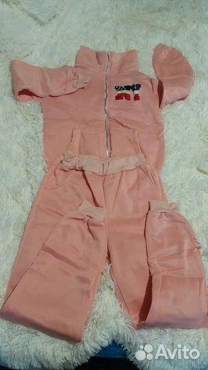 Спортивный костюм