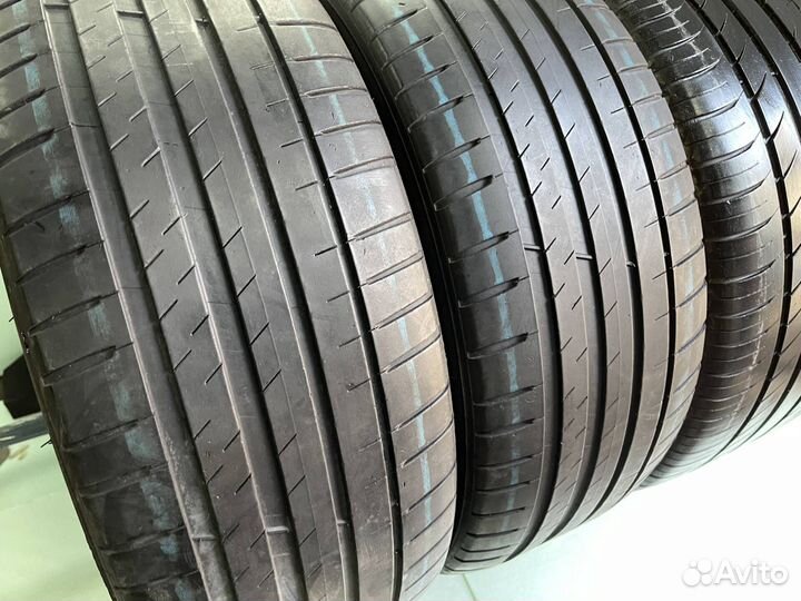 Michelin Pilot Sport 4 235/45 R18