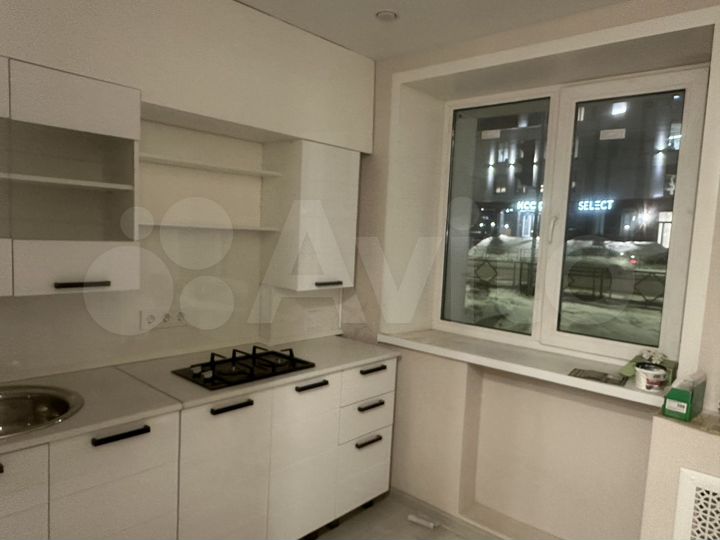 2-к. квартира, 47 м², 1/5 эт.