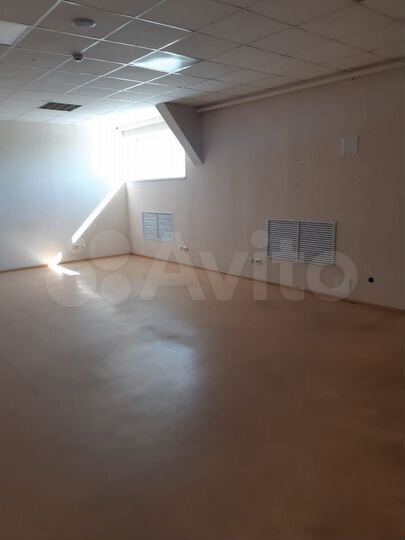 Свободного назначения, 970 м²