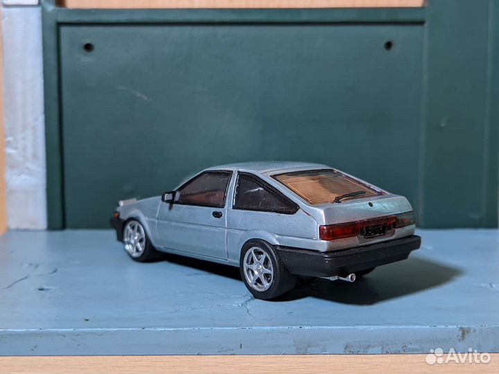 Kyosho 1:43 Toyota AE86 Sprinter Trueno