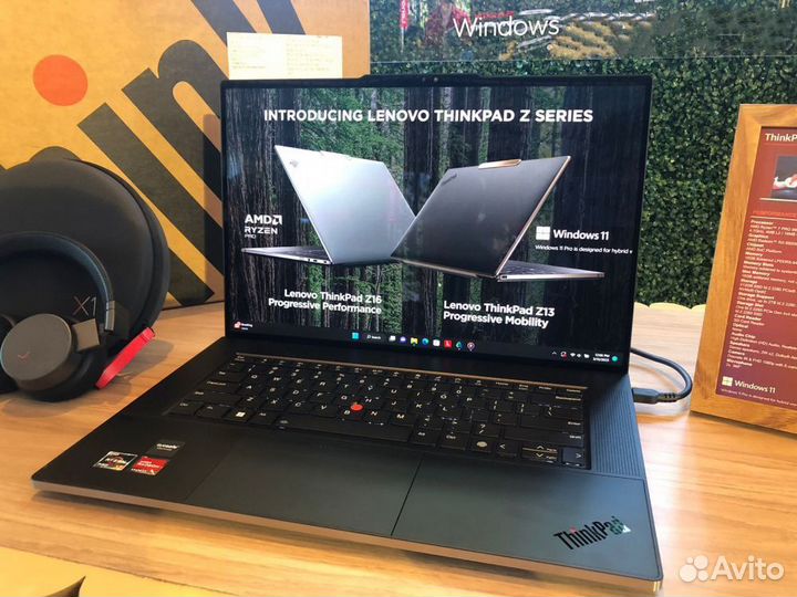 Lenovo ThinkPad Z13/Z16 2023 R7 PRO 7040H / 64GB