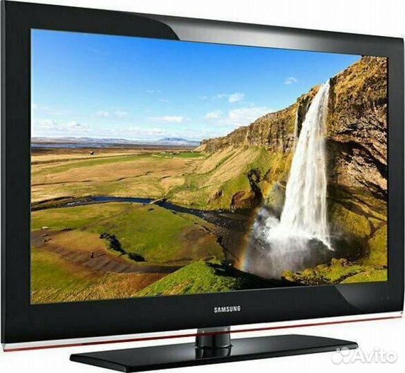 FullHD телевизор Samsung LE32B530P7W 32