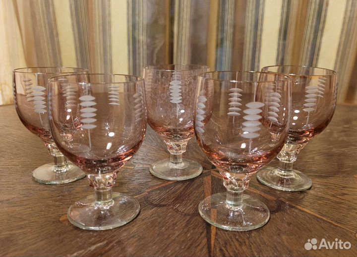 Фужеры и рюмки марганцевое стекло СССР