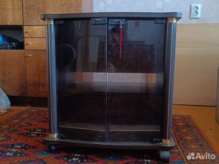 Тумба под тв бу