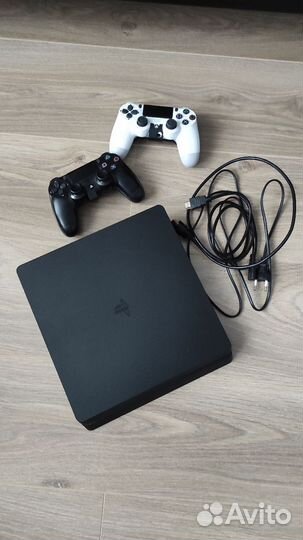 Ps4 slim 1tb