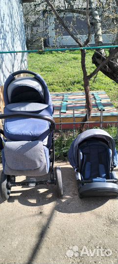 Продам коляску 2 в 1