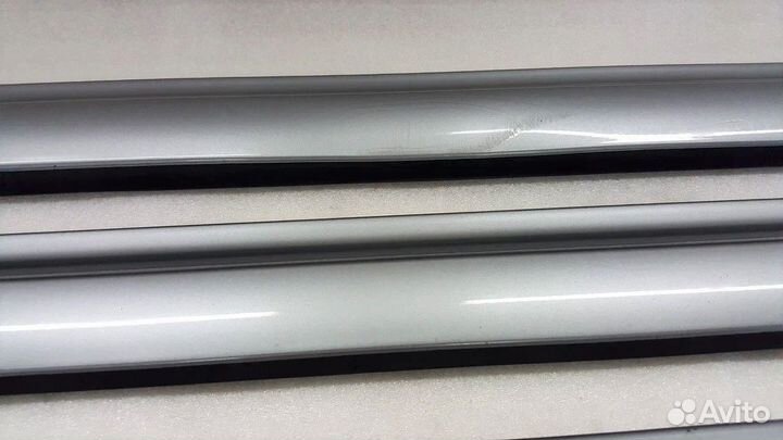 Молдинг,Накладка двери Audi A8 D3 (нижний)