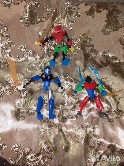 Роботы Биониколы пакетом