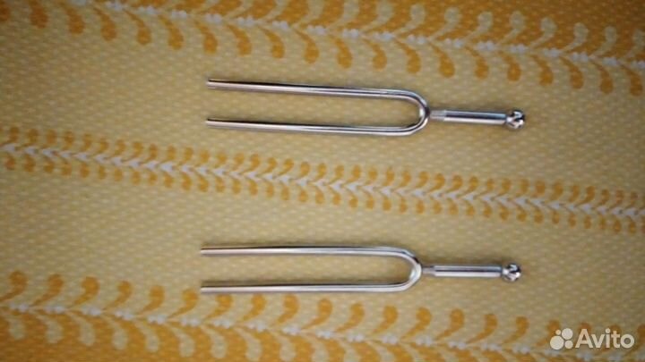 Камертон на си бемоль