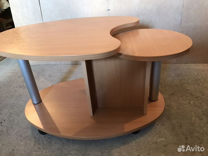 Журнальный стол