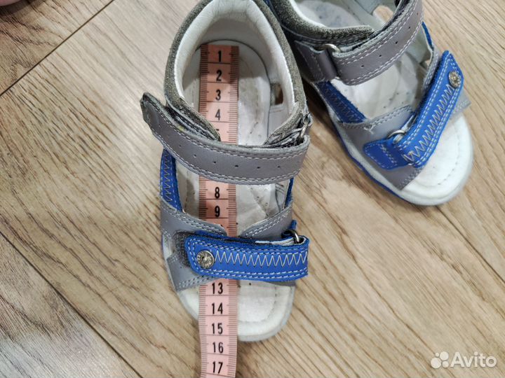 Сандалии bartek на 23 размер