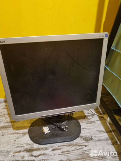 Монитор acer
