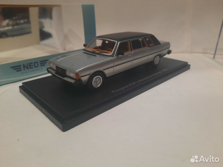 Peugeot 604 Limousine Heuliez 1978 1/43 NEO