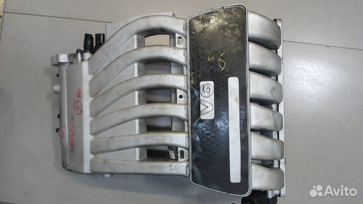 Коллектор впускной Audi Q7, 2008