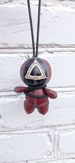 Игрушки из кожи
