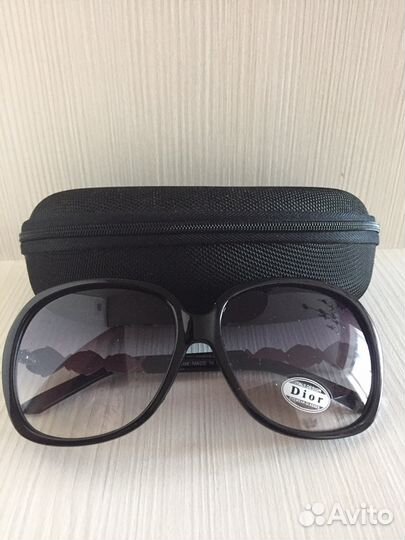 Очки солнцезащитные