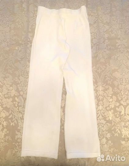 Белые брюки