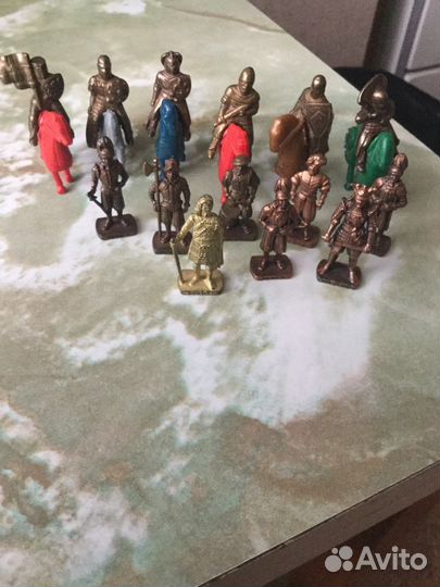 Рыцари и солдаты из киндора 90 года