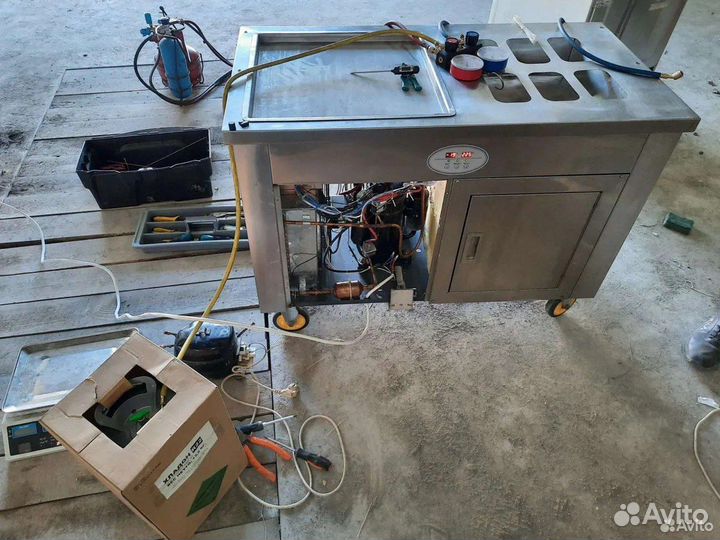 Ремонт стиральных машин/холодильников/бойлеров