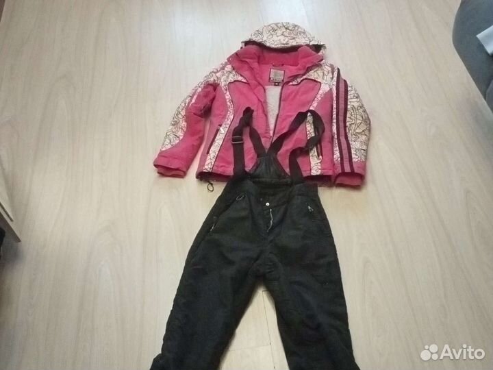 Горнолыжный костюм женский