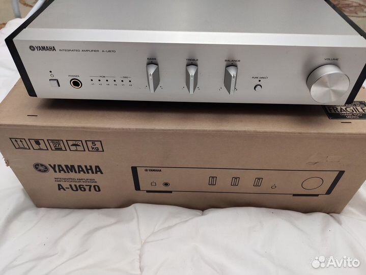 Усилитель Yamaha A-U670