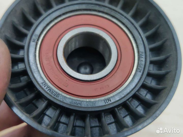 Ролик приводного ремня Mercedes W204 C204 M274