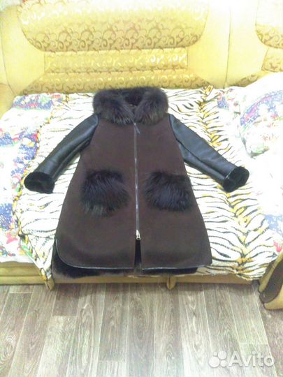 Дубленка женская с капюшоном 50- 52р