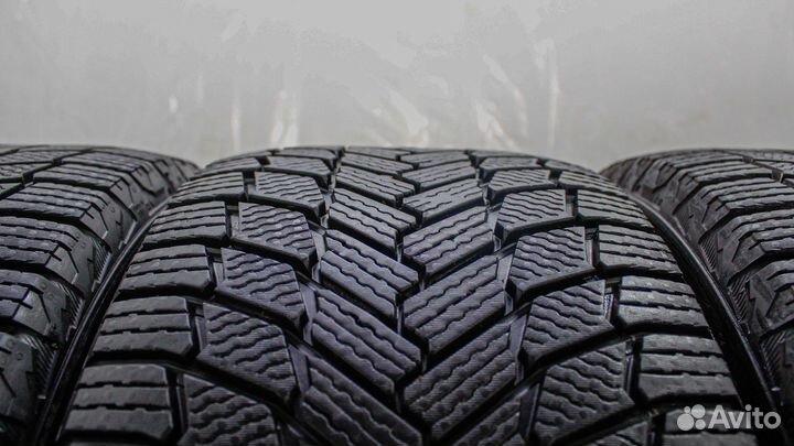 Michelin X-Ice Snow 245/40 R18 97H