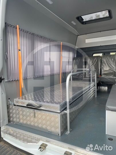 Подиум для гроба в ритуальный автомобиль катафалк