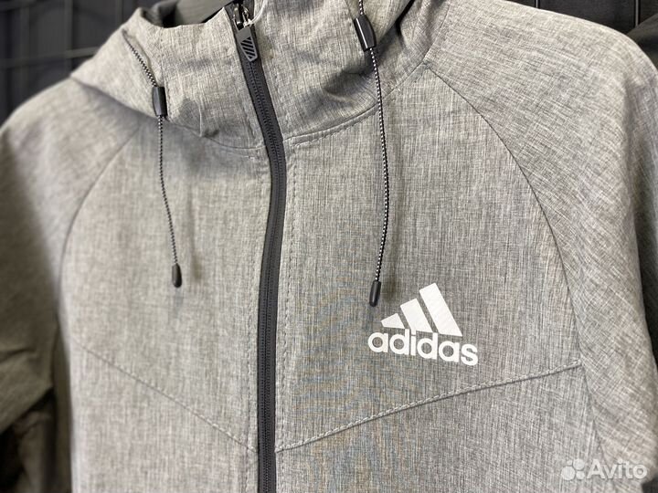 Спортивный костюм Adidas серо-черный новый