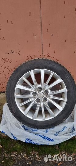 Колеса в сборе r17 зимние на toyota