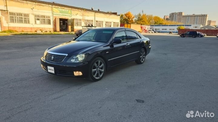 Toyota Crown 2.5 AT, 2004, 212 512 км