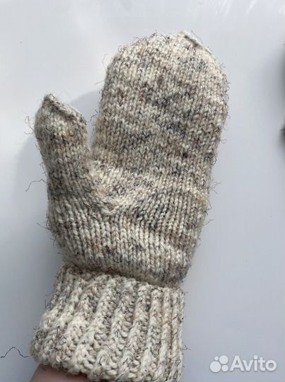 Варежки и шарф