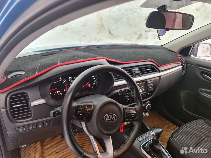 Коврик на панель Kia Rio IV