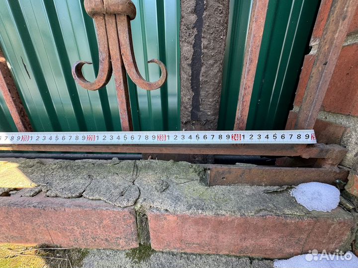 Секции забора кованные