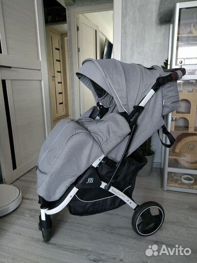 Прогулочная коляска babalo