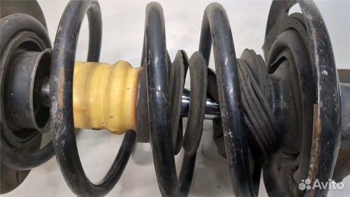 Амортизатор подвески Mercedes C W204, 2013