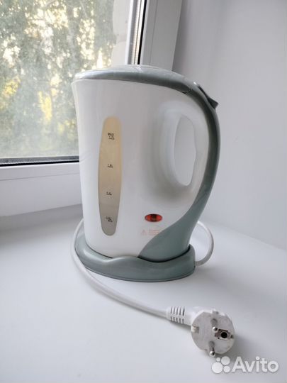 Чайник электрический бу