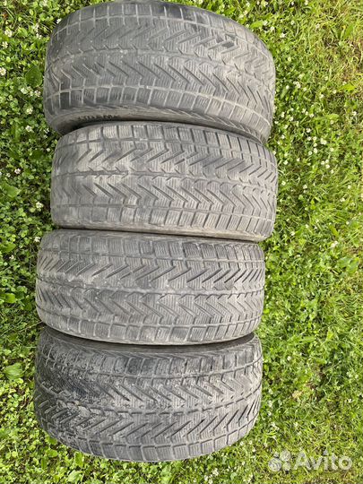 Winter Tact Snow + Ice 245/45 R18 100