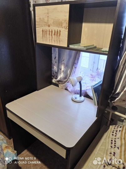 Стол письменный