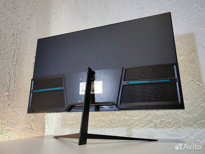 Новый игровой монитор: 24 дюйма, 165 Гц, IPS