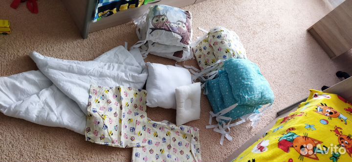 Бортики в детскую кроватку с одеялом бу