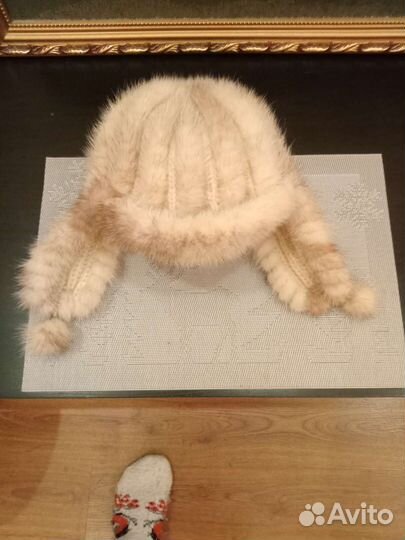 Шапка женская вязаная с норкой